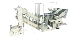 長尺シート両耳自動縫製機（両頭機）